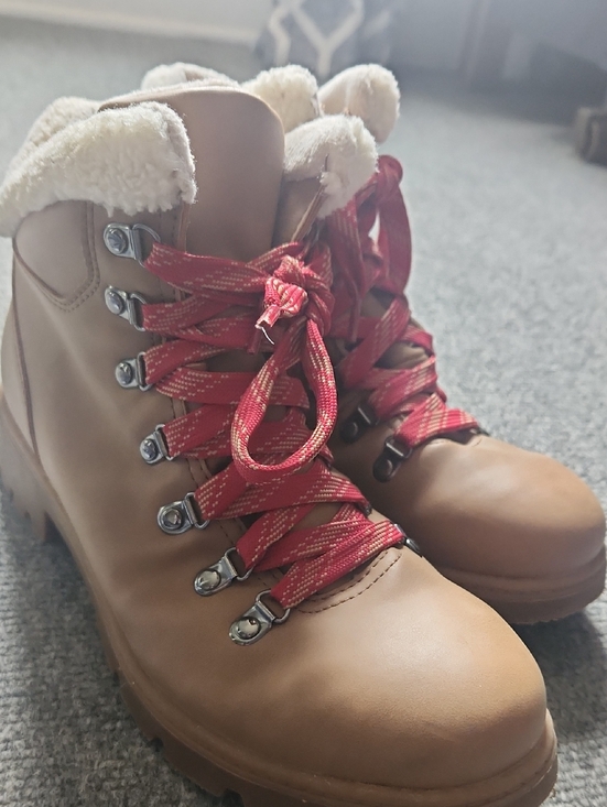 Time and Tru Shoes - Time and Tru Tan Lace-Up Boots with Red Laces